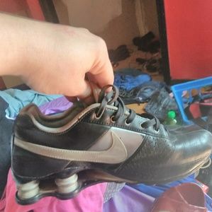 Size 8 Womans Nike Shoes